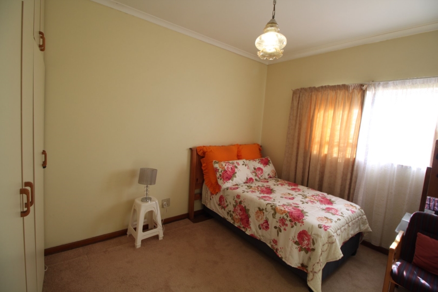 3 Bedroom Property for Sale in Parkside Eastern Cape